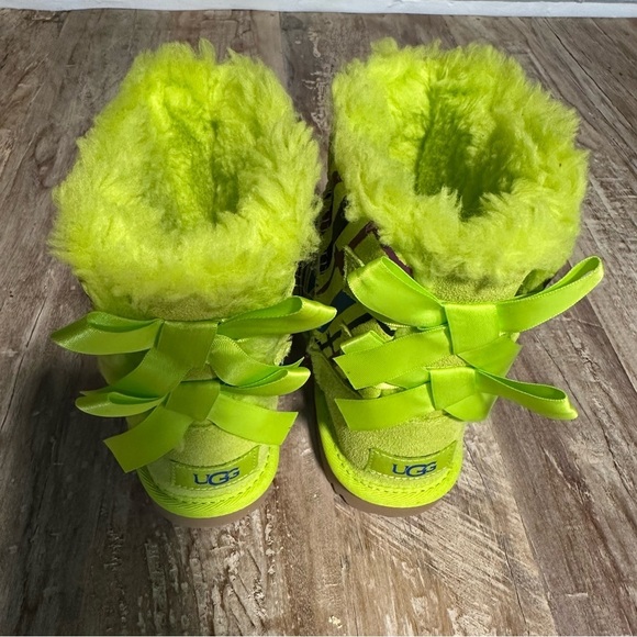 UGG Australia Toddler Bailey Bow II Galactic Print Boots Size 11 Multicolor NEW - Picture 3 of 8